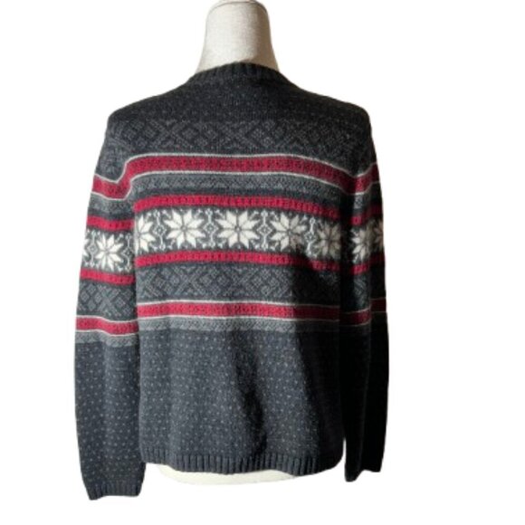 Croft & Barrow Petite  Gray, Red, White Christmas Sweater - PL - Picture 2 of 6